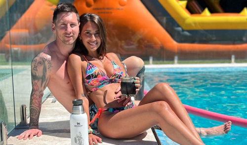 Vợ Lionel Messi, Antonella cực quyến rũ trong bộ bikini tại chuyến du lịch mùa đông Argentina